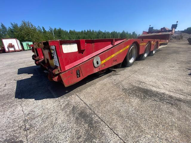 Trax 3 ESSIEUX - Low loader semi-trailer: picture 3 Trax 3 ESSIEUX - Low loader semi-trailer: picture 3