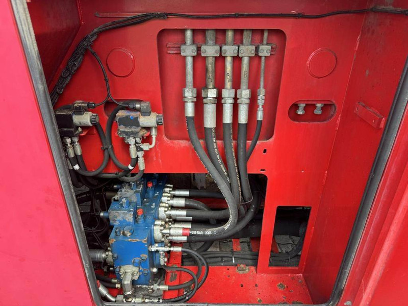 Reach stacker CVS Ferrari F479.5: picture 8 Reach stacker CVS Ferrari F479.5: picture 8