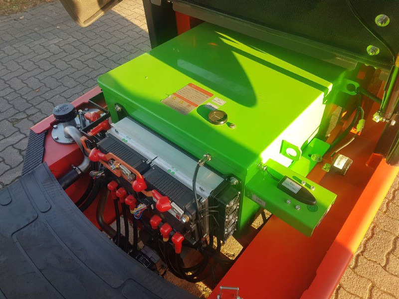 Electric forklift EP EFL302: picture 9 Electric forklift EP EFL302: picture 9