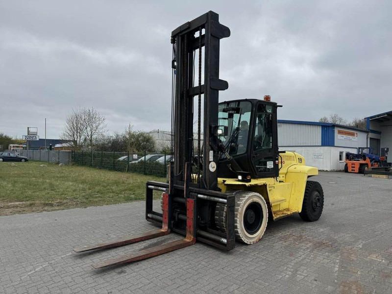 Hyster H9.00XM - Diesel forklift: picture 3 Hyster H9.00XM - Diesel forklift: picture 3