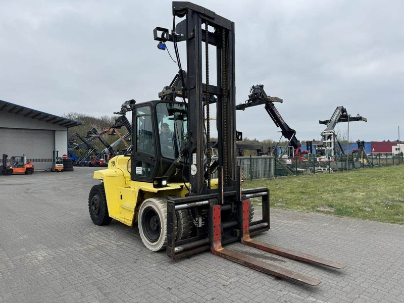 Hyster H9.00XM - Diesel forklift: picture 4 Hyster H9.00XM - Diesel forklift: picture 4