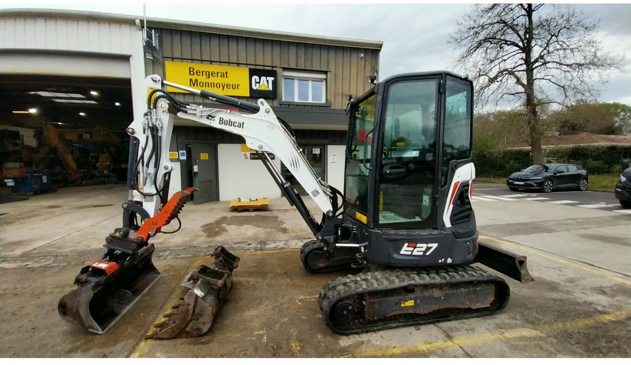 BOBCAT E27 - Crawler excavator: picture 2 BOBCAT E27 - Crawler excavator: picture 2