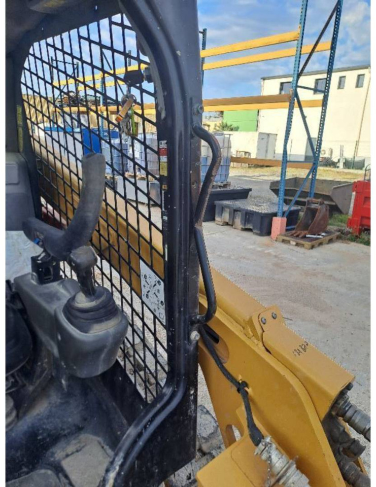 CAT 259D - Crawler loader: picture 5 CAT 259D - Crawler loader: picture 5