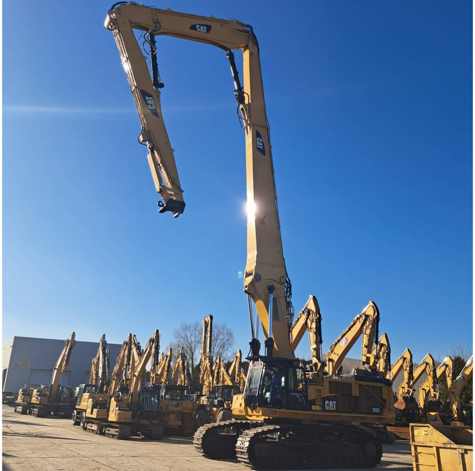CAT 385C UHD - Demolition excavator: picture 1 CAT 385C UHD - Demolition excavator: picture 1