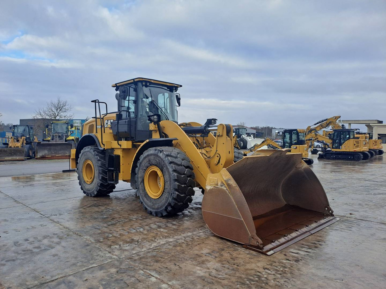 CAT 950M - Wheel loader: picture 2 CAT 950M - Wheel loader: picture 2