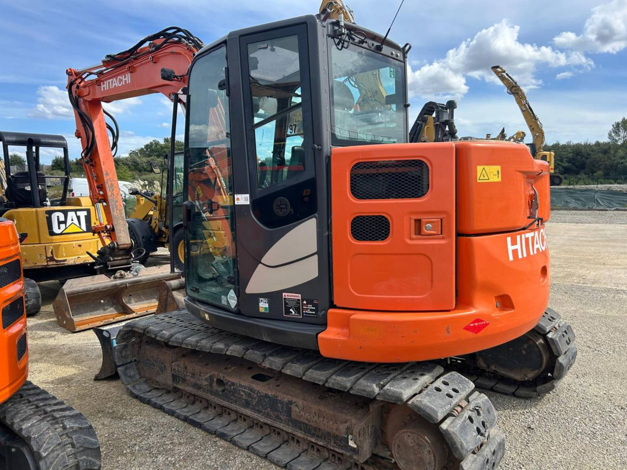 HITACHI ZAXIS85 - Wheel loader: picture 4 HITACHI ZAXIS85 - Wheel loader: picture 4
