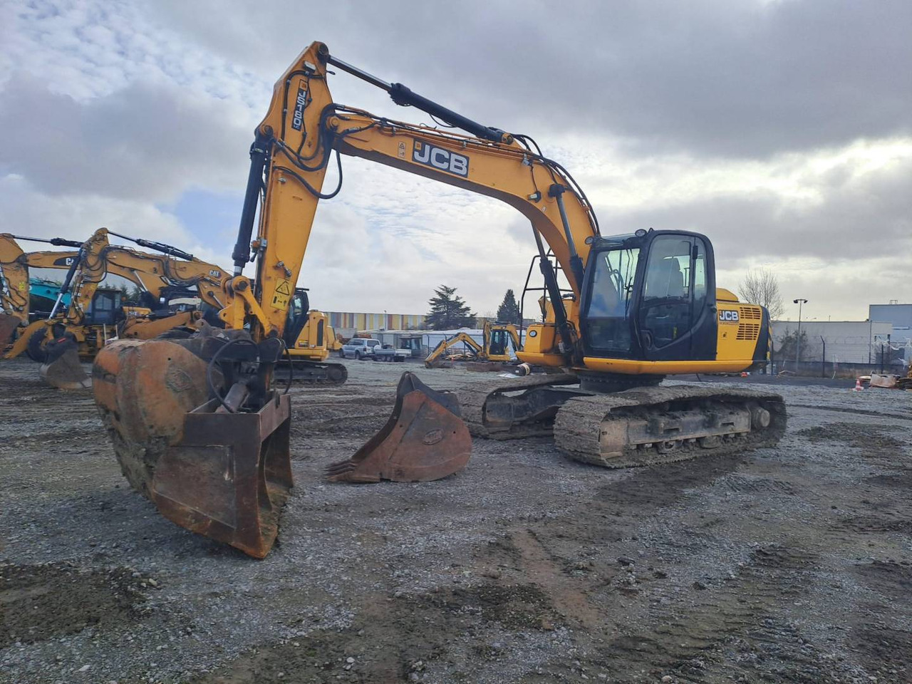 JCB JS180LC - Crawler excavator: picture 2 JCB JS180LC - Crawler excavator: picture 2