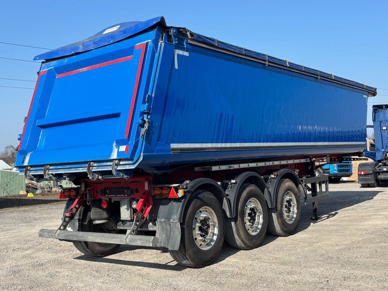Schmitz Cargobull SKI 24 LS Alukipper, elektr. Cramaro Funk, 34m³ - Tipper semi-trailer: picture 2 Schmitz Cargobull SKI 24 LS Alukipper, elektr. Cramaro Funk, 34m³ - Tipper semi-trailer: picture 2