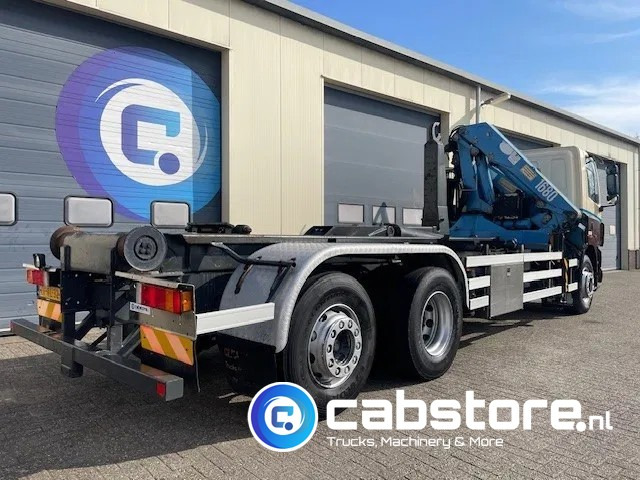 DAF CF 85.340 6X2 Euro 3 - Haakarm containersystem - Hooklift - Abrollkipper - Year 2004 - HMF 1680-K2 Crane - Grua - Ladekran - Autolaadkraan - Hook lift truck, Crane truck: picture 3 DAF CF 85.340 6X2 Euro 3 - Haakarm containersystem - Hooklift - Abrollkipper - Year 2004 - HMF 1680-K2 Crane - Grua - Ladekran - Autolaadkraan - Hook lift truck, Crane truck: picture 3