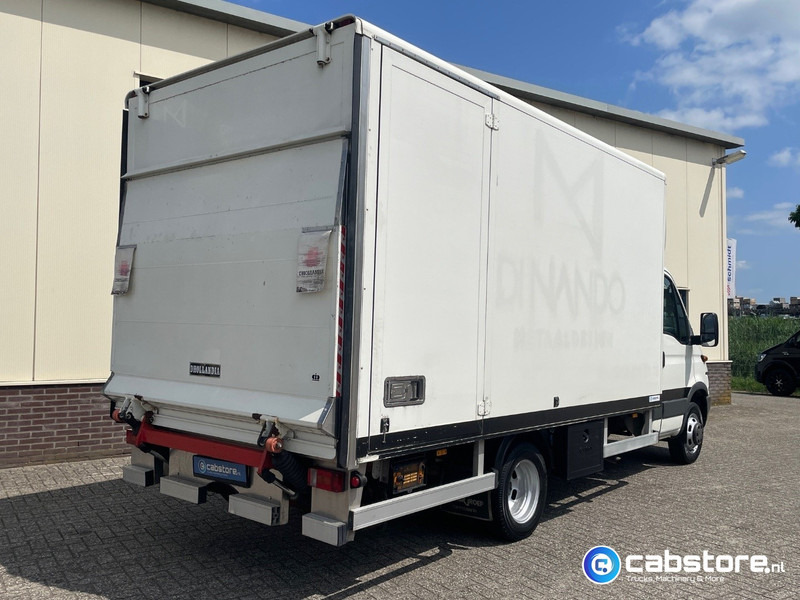 Iveco 40C12 Daily 4x2 Bakwagen Euro 3 - Bouwjaar 2003 - APK tot 10-05-2026 -Handgeschakelde versnellingsbak - Box van: picture 3 Iveco 40C12 Daily 4x2 Bakwagen Euro 3 - Bouwjaar 2003 - APK tot 10-05-2026 -Handgeschakelde versnellingsbak - Box van: picture 3