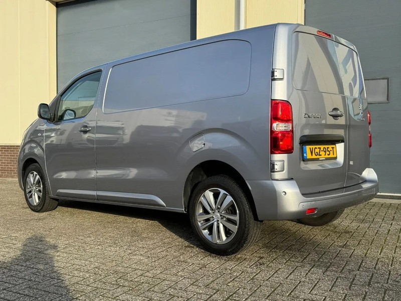 Peugeot Expert 2.0 HDI Euro 6 - Gesloten bestelwagen - Year 2020 - Km 190.628 - Good condition! - Small van: picture 3 Peugeot Expert 2.0 HDI Euro 6 - Gesloten bestelwagen - Year 2020 - Km 190.628 - Good condition! - Small van: picture 3