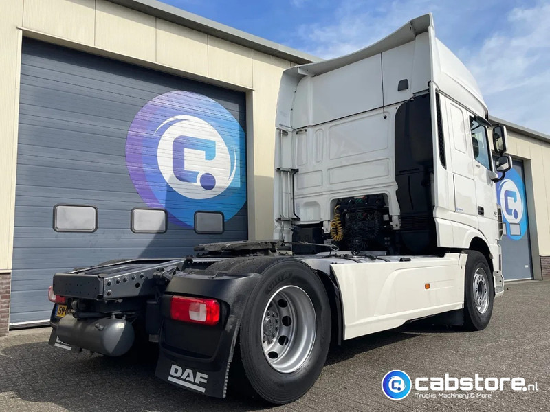 DAF XF 460 FT Euro 6 - SSC - Year 2017 - Tractor unit: picture 4 DAF XF 460 FT Euro 6 - SSC - Year 2017 - Tractor unit: picture 4