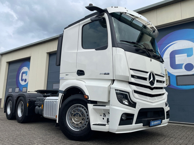 Mercedes-Benz Actros 3363 6x4 SLT Euro 6 3363 6x4 SLT Euro 6 - Zwaartransport - Heavy Load - Schwertransporte - 140 Ton - Year 2024 - Km 35.788 !! - Turbo Retarder Clutch - LIKE NEW !! - Tractor unit: picture 1 Mercedes-Benz Actros 3363 6x4 SLT Euro 6 3363 6x4 SLT Euro 6 - Zwaartransport - Heavy Load - Schwertransporte - 140 Ton - Year 2024 - Km 35.788 !! - Turbo Retarder Clutch - LIKE NEW !! - Tractor unit: picture 1
