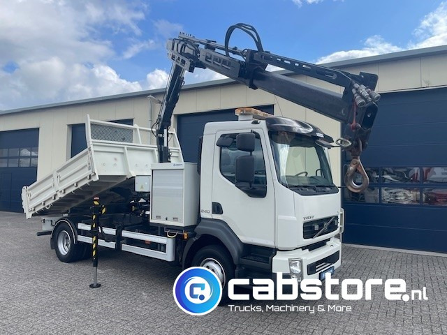 Volvo FL 240 4x2 Euro 5 - Kipper - MKG HLK 45 a2 Autolaadkraan - Bouwjaar 2012 - APK 18-10-2025 - ORIGINAL Km 35.640 !!!! - Good condition !! - Tipper, Crane truck: picture 3 Volvo FL 240 4x2 Euro 5 - Kipper - MKG HLK 45 a2 Autolaadkraan - Bouwjaar 2012 - APK 18-10-2025 - ORIGINAL Km 35.640 !!!! - Good condition !! - Tipper, Crane truck: picture 3
