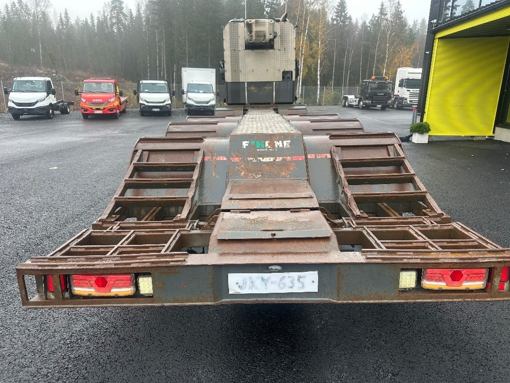 Timber truck Iveco Trakker AT410T500 10x4: picture 6