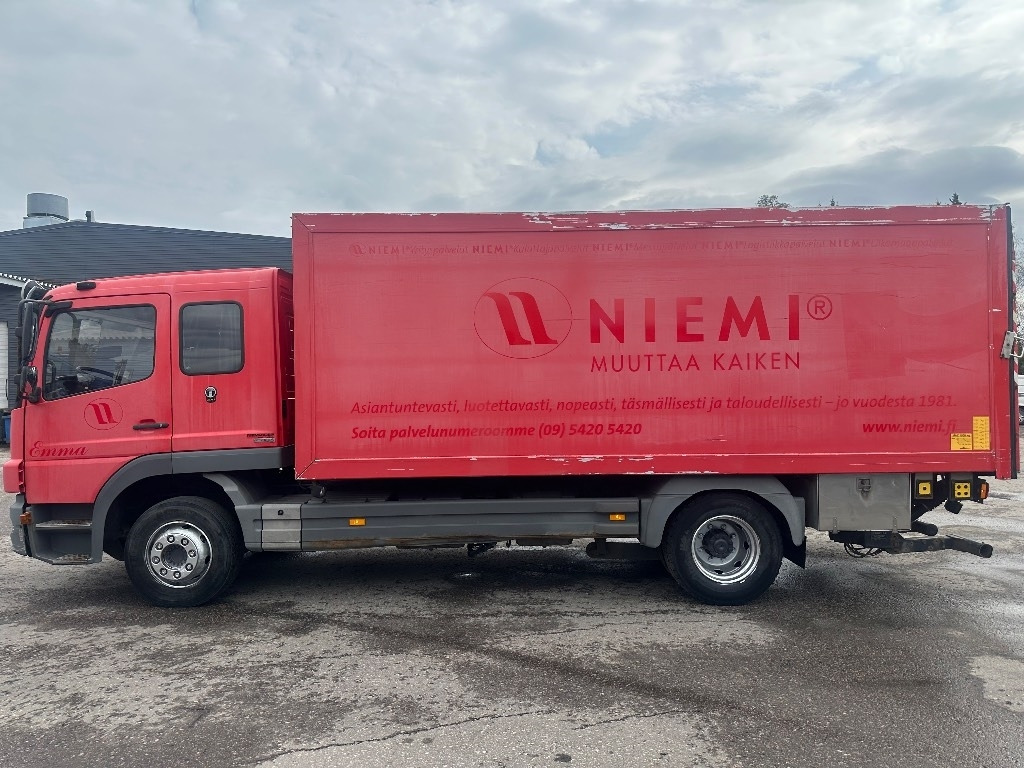 Mercedes-Benz Atego 1324L - Box truck: picture 4 Mercedes-Benz Atego 1324L - Box truck: picture 4