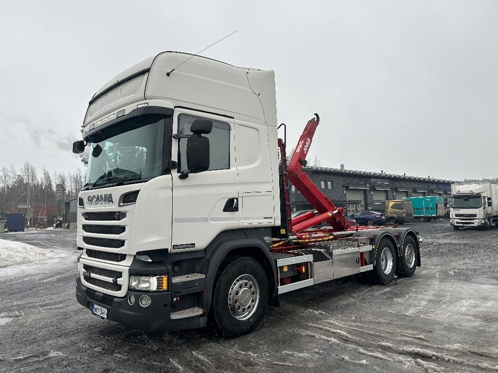 Scania R520 6x2*4 - Hook lift truck: picture 1 Scania R520 6x2*4 - Hook lift truck: picture 1