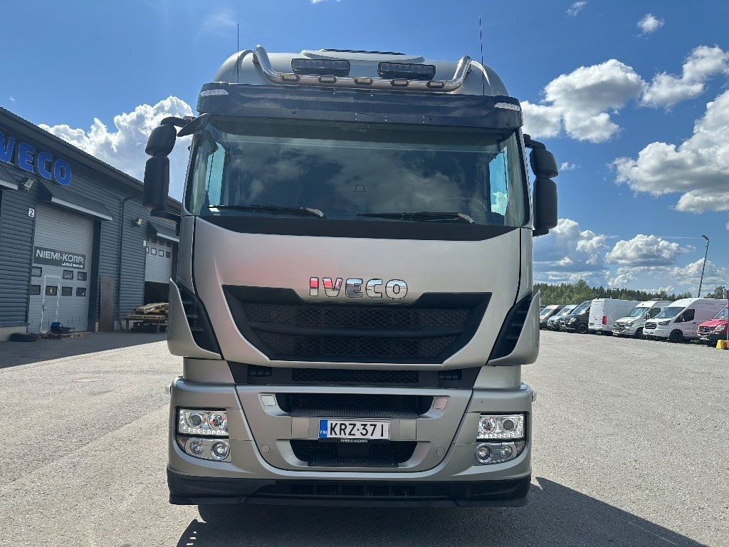 Iveco Stralis AS440S560 6x2 - Tractor unit: picture 2 Iveco Stralis AS440S560 6x2 - Tractor unit: picture 2