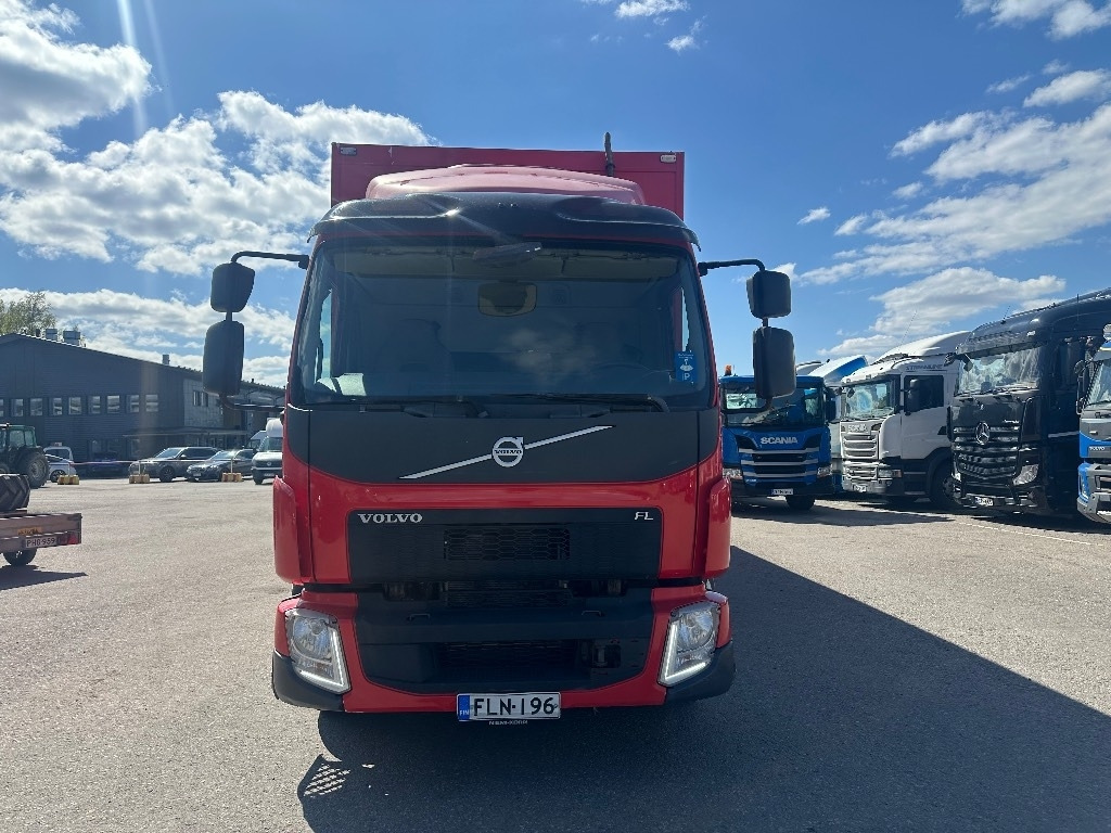 Volvo FL 280 - Box truck: picture 2 Volvo FL 280 - Box truck: picture 2
