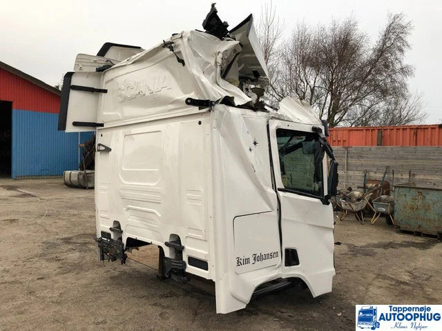 SCANIA CR20H N.G.S FØRERHUS / CAB - Cab and interior for Truck: picture 3 SCANIA CR20H N.G.S FØRERHUS / CAB - Cab and interior for Truck: picture 3