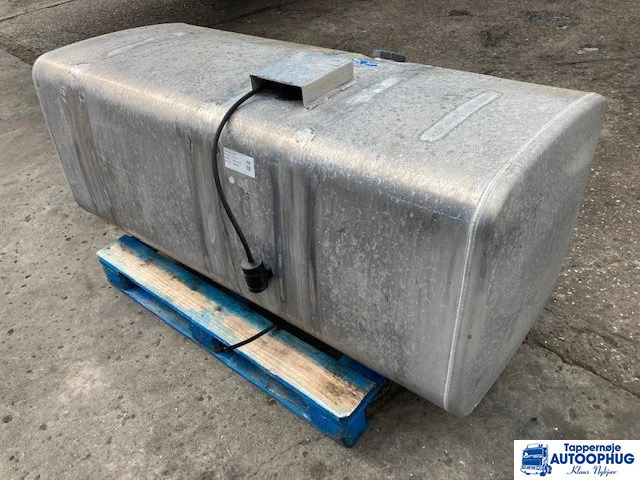 Scania diesel tank 700L Scania 1871192 - Fuel tank for Truck: picture 3 Scania diesel tank 700L Scania 1871192 - Fuel tank for Truck: picture 3