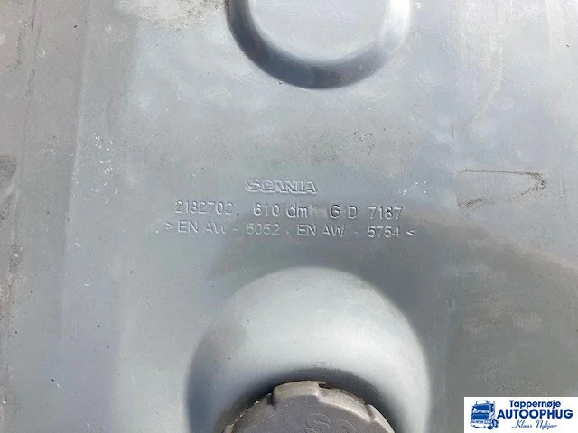 Scania fuel tank 610 liter Scania 2132702 - Fuel tank for Truck: picture 4 Scania fuel tank 610 liter Scania 2132702 - Fuel tank for Truck: picture 4