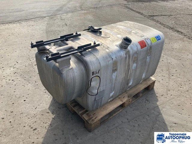 Scania fuel tank 610 liter Scania 2132702 - Fuel tank for Truck: picture 1 Scania fuel tank 610 liter Scania 2132702 - Fuel tank for Truck: picture 1