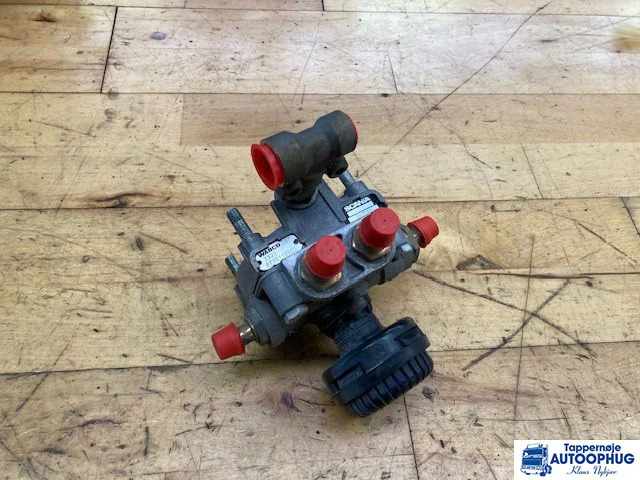 Scania relay valve – Scania 1425183 - Electrical system for Truck: picture 1 Scania relay valve – Scania 1425183 - Electrical system for Truck: picture 1