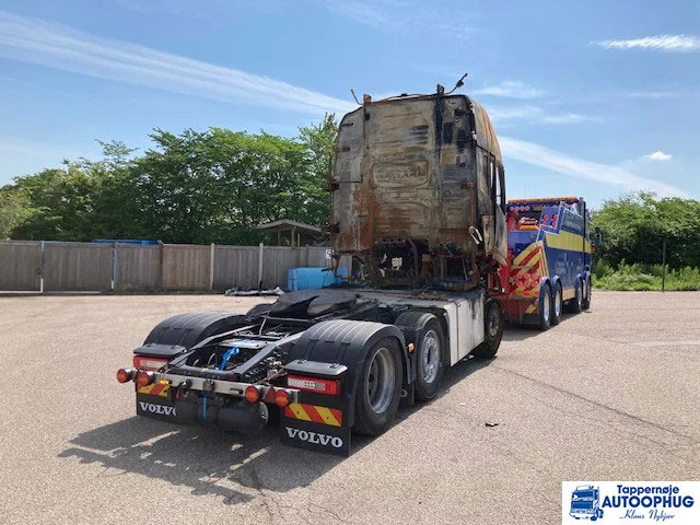Volvo FH460 6X2 - Tractor unit: picture 3 Volvo FH460 6X2 - Tractor unit: picture 3