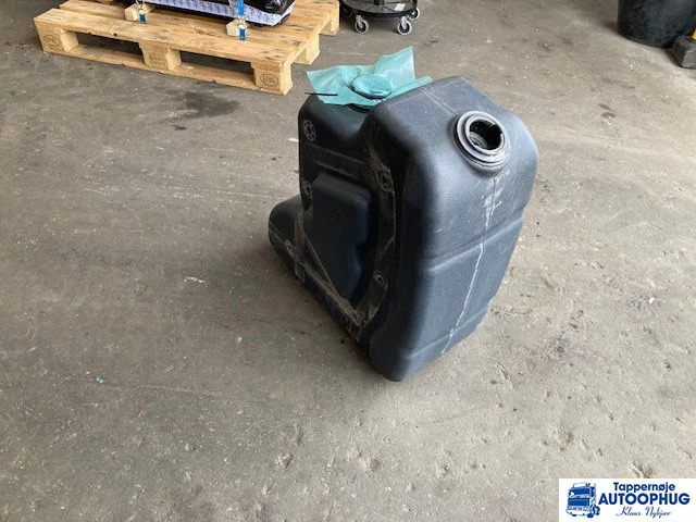 Volvo adblue tank – Volvo 23225656 - AdBlue tank for Truck: picture 2 Volvo adblue tank – Volvo 23225656 - AdBlue tank for Truck: picture 2