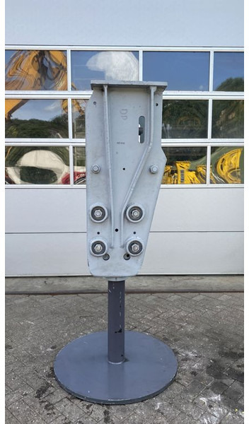 FRD HB10G, zonder kopplaat - Hydraulic hammer for Construction machinery: picture 3 FRD HB10G, zonder kopplaat - Hydraulic hammer for Construction machinery: picture 3