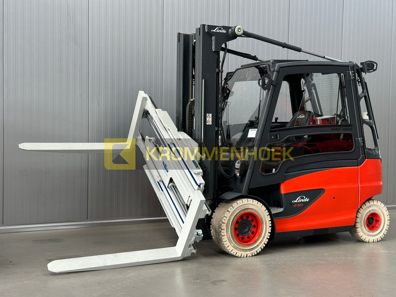 CASCADE 70G-CFR-157 Roterende vorkenklem - Forklift: picture 4 CASCADE 70G-CFR-157 Roterende vorkenklem - Forklift: picture 4