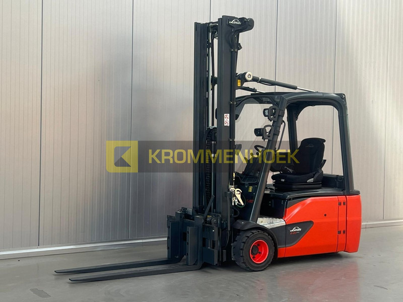 Linde E 20 L Snelwissel vorken - Electric forklift: picture 2 Linde E 20 L Snelwissel vorken - Electric forklift: picture 2