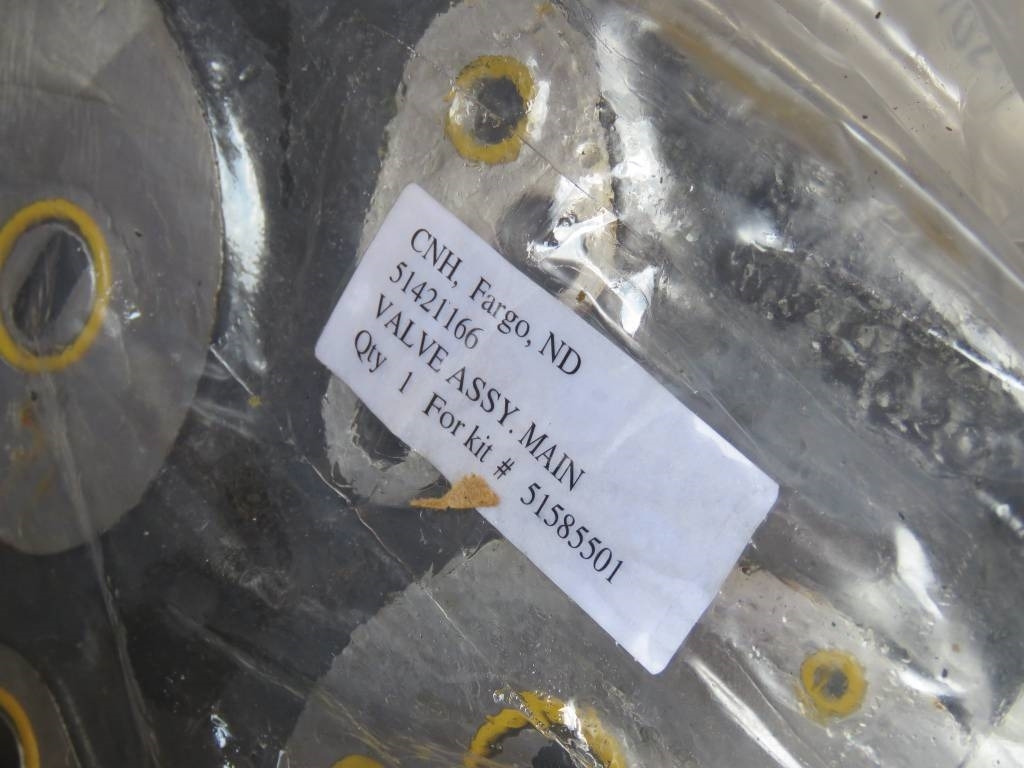 New Engine for Agricultural machinery CNH Rear end - Quadtrac / Steiger / T9 - 51585501: picture 7 New Engine for Agricultural machinery CNH Rear end - Quadtrac / Steiger / T9 - 51585501: picture 7