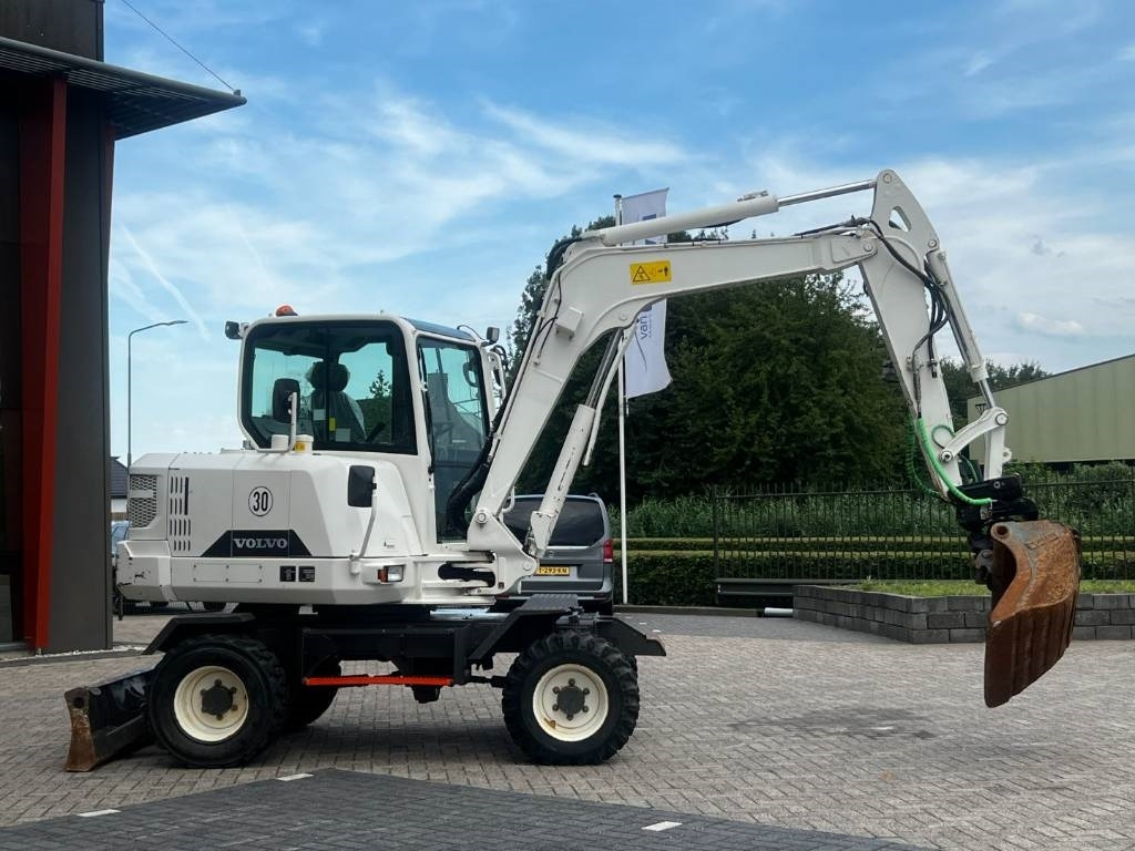 Volvo EW60E, 2021, 1403 hours, Steelwirst! - Wheel excavator: picture 3 Volvo EW60E, 2021, 1403 hours, Steelwirst! - Wheel excavator: picture 3