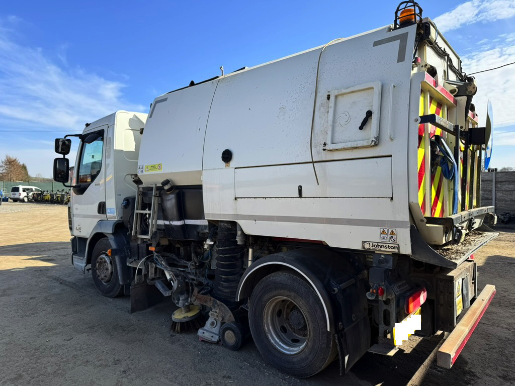 Road sweeper DAF LF180: picture 8