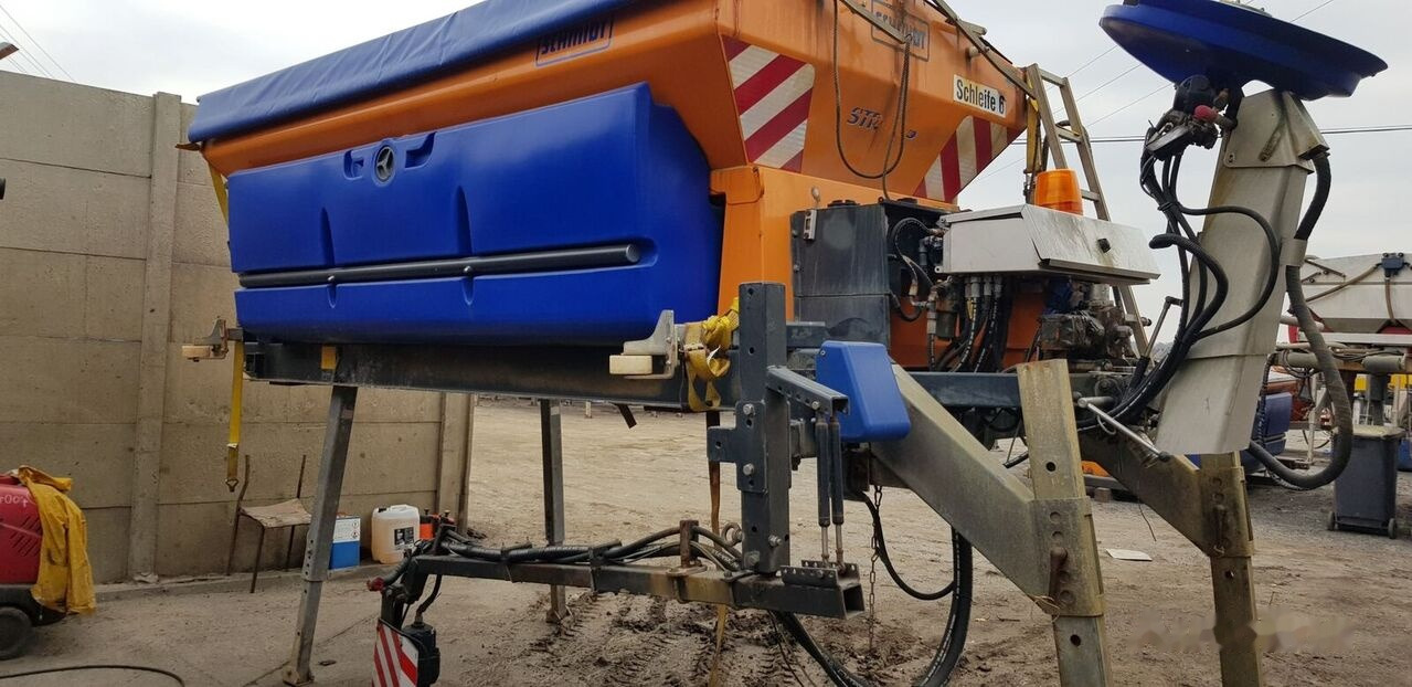 Sand/ Salt spreader for Municipal/ Special vehicle Schmidt Solarko piaskarka SCHMIDT STRATOS 5m3: picture 8
