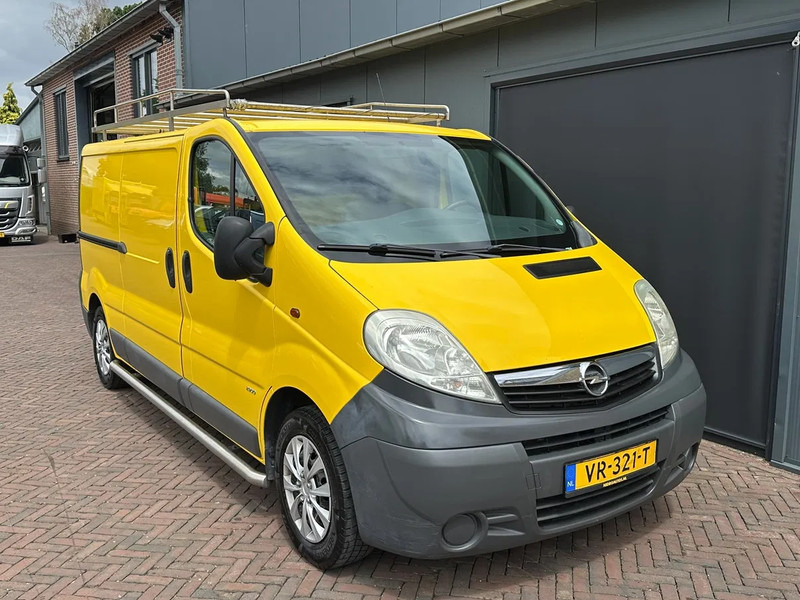 Opel Vivaro 2.0CDTI 84KW 2.9 TON L2H1 3ZITS AIRCO IMPERIAL - Small van: picture 1 Opel Vivaro 2.0CDTI 84KW 2.9 TON L2H1 3ZITS AIRCO IMPERIAL - Small van: picture 1