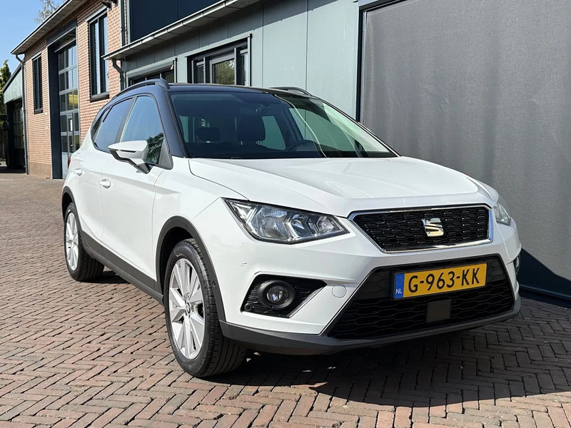 SEAT Arona 1.0 TSI Style Business Intense Carplay Dealeronderhouden Cruise Clima Navi Camera - Hatchback: picture 1 SEAT Arona 1.0 TSI Style Business Intense Carplay Dealeronderhouden Cruise Clima Navi Camera - Hatchback: picture 1