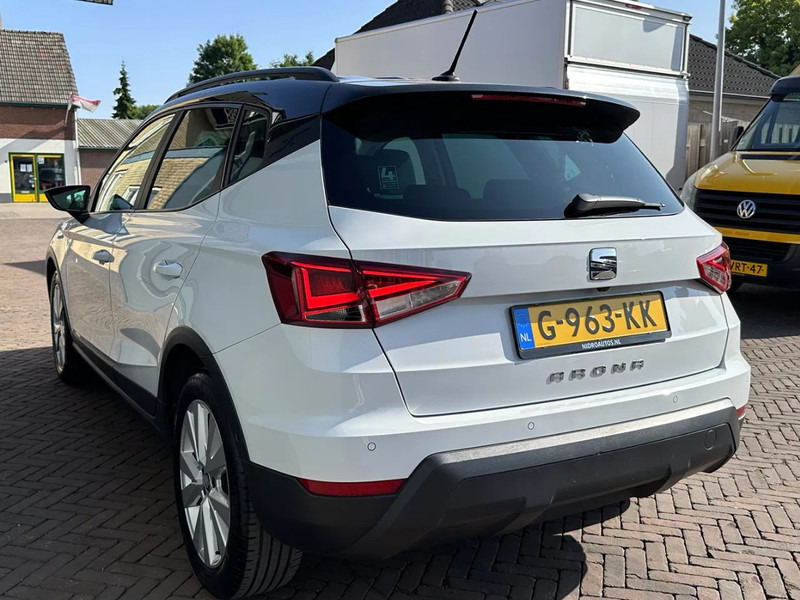SEAT Arona 1.0 TSI Style Business Intense Dealeronderhouden Cruise Clima Navi Camera Parkeersensoren Lmv - Hatchback: picture 2 SEAT Arona 1.0 TSI Style Business Intense Dealeronderhouden Cruise Clima Navi Camera Parkeersensoren Lmv - Hatchback: picture 2