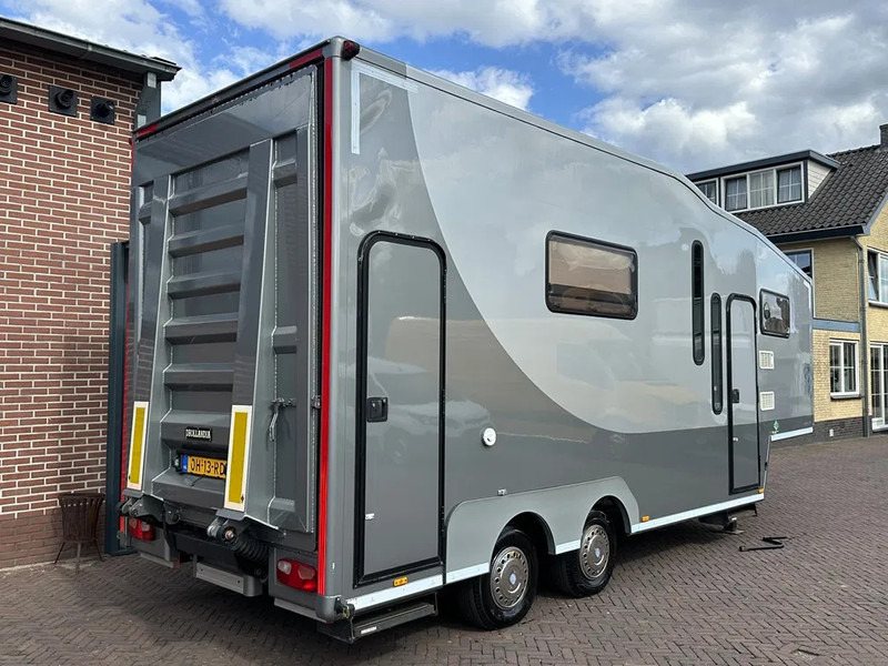 QUALITY TRAILERS Camper 4x bed keuken douche toilet laadklep - Semi-trailer: picture 2 QUALITY TRAILERS Camper 4x bed keuken douche toilet laadklep - Semi-trailer: picture 2