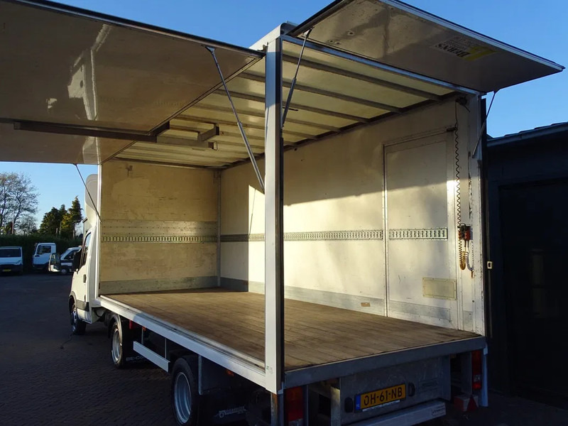 Iveco Daily 35C17 Podium oplegger 3800 KG LAADVERMOGEN LAADKLEP 1500 KG - Tractor unit: picture 4 Iveco Daily 35C17 Podium oplegger 3800 KG LAADVERMOGEN LAADKLEP 1500 KG - Tractor unit: picture 4