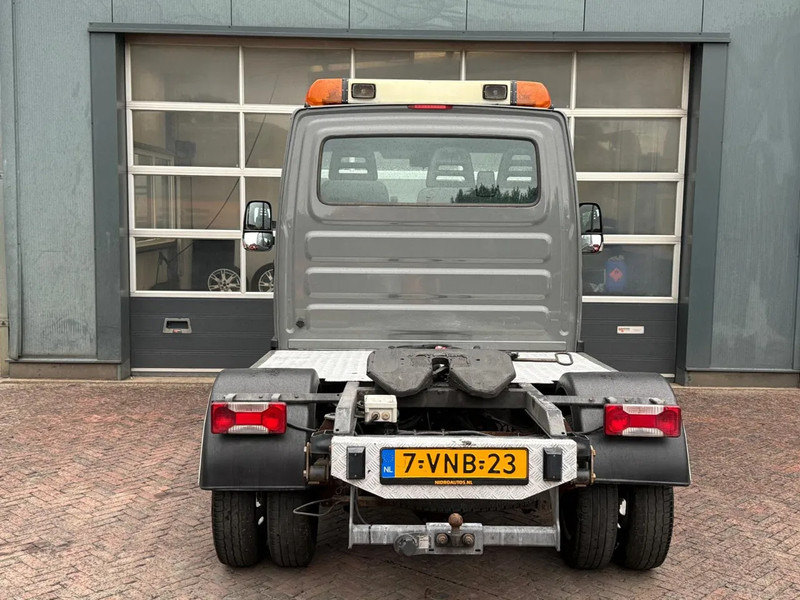 Iveco Daily 35C18 BE TREKKER 3 ZITS EURO 5 12 TON - Tractor unit: picture 5 Iveco Daily 35C18 BE TREKKER 3 ZITS EURO 5 12 TON - Tractor unit: picture 5