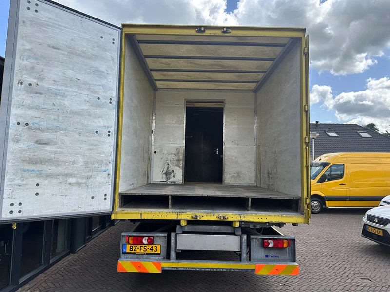 Volvo FL 12.240 BDF ST.AIRCO+ KACHEL, DOUCHE, 2X BED, WASBAK - Box truck: picture 4 Volvo FL 12.240 BDF ST.AIRCO+ KACHEL, DOUCHE, 2X BED, WASBAK - Box truck: picture 4