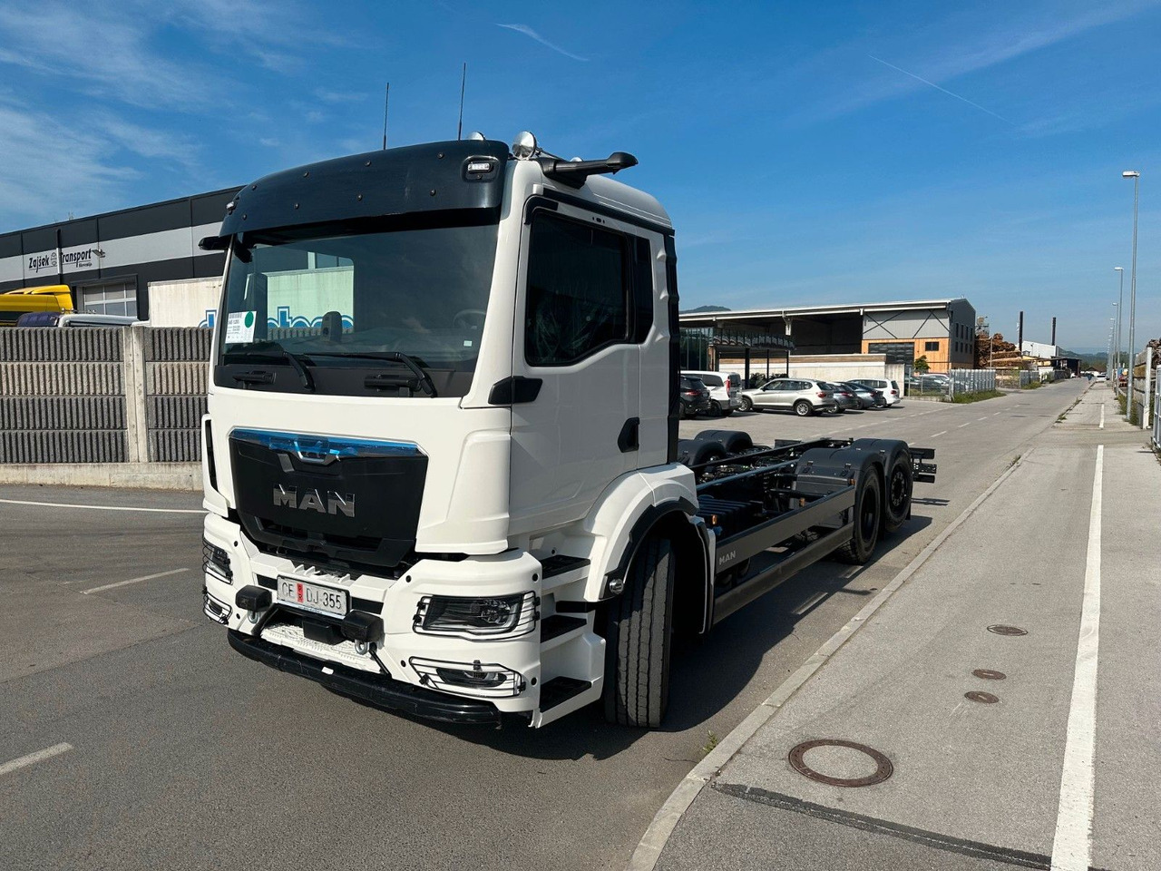 MAN TGS 26.520 6X2H-4BL Lenk-Lift 2xNebenantrieb - Cab chassis truck: picture 2 MAN TGS 26.520 6X2H-4BL Lenk-Lift 2xNebenantrieb - Cab chassis truck: picture 2