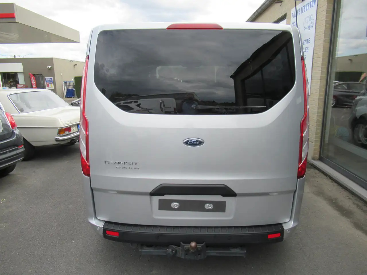 Ford Transit Custom 2.0 TDCi L2H1 Ambiente 23900€+TVA/BTW - Passenger van: picture 4 Ford Transit Custom 2.0 TDCi L2H1 Ambiente 23900€+TVA/BTW - Passenger van: picture 4