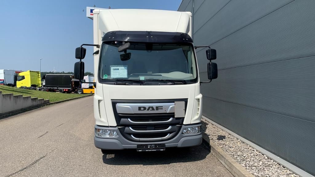 DAF LF 210 Koffer 7,49 to Klima Luftfederung LBW - Box van: picture 2 DAF LF 210 Koffer 7,49 to Klima Luftfederung LBW - Box van: picture 2