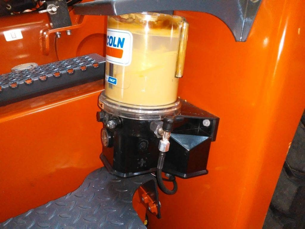 Kalmar DCG150-6 - Diesel forklift: picture 2 Kalmar DCG150-6 - Diesel forklift: picture 2