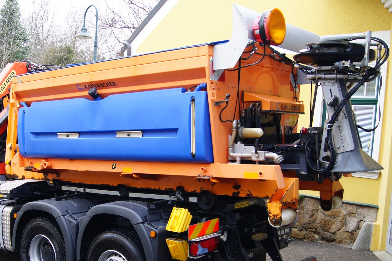 BUCHER GMEINER/BUCHER-5m³ Salzstreuer auf Abrollgestell - Snow removal vehicle: picture 4 BUCHER GMEINER/BUCHER-5m³ Salzstreuer auf Abrollgestell - Snow removal vehicle: picture 4