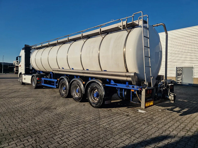 Dijkstra 34000 liter tankoplegger met Vogelsang pomp (MET NIEUWE APK !!) - Tank semi-trailer: picture 2 Dijkstra 34000 liter tankoplegger met Vogelsang pomp (MET NIEUWE APK !!) - Tank semi-trailer: picture 2
